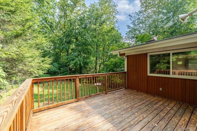 76 Old Tarrytown Road, White Plains, NY 10603