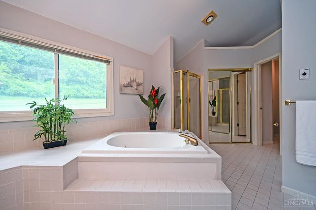 8882 Timberchase Court, West Chester, OH 45069