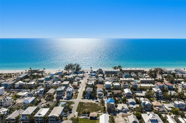 300 23RD STREET N, Bradenton Beach, FL 34217