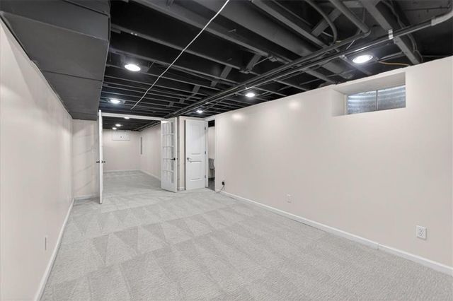 5404 Chadwick Road, Fairway, KS 66205