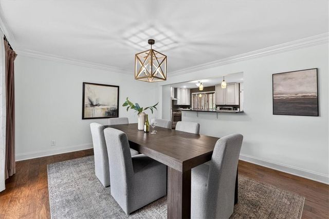 5404 Chadwick Road, Fairway, KS 66205