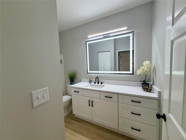 5612 PINNACLE HEIGHTS CIRCLE 302, Tampa, FL 33624