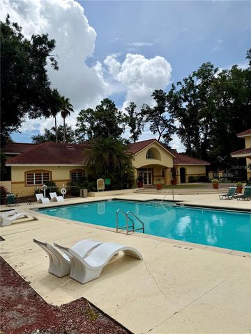 5612 PINNACLE HEIGHTS CIRCLE 302, Tampa, FL 33624