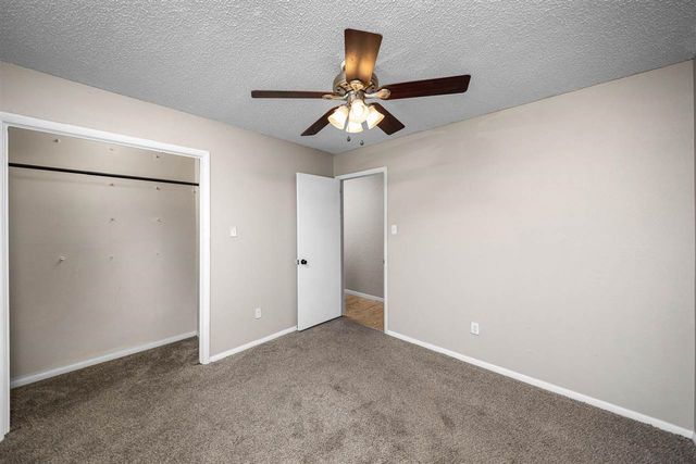 3812 SE Berkshire Ct, Lawton, OK 73501