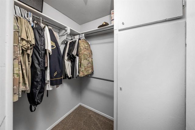 3812 SE Berkshire Ct, Lawton, OK 73501