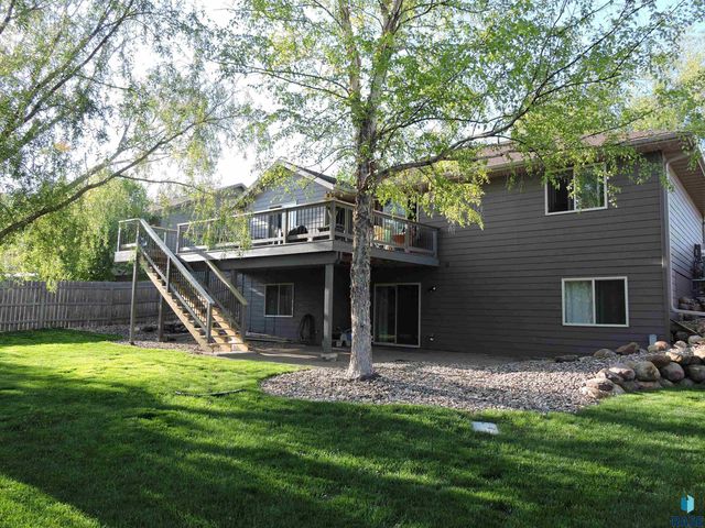 7512 W Stoney Creek St Street, Sioux Falls, SD 57106