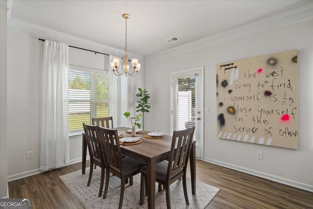 325 Braswell Court, Woodstock, GA 30188