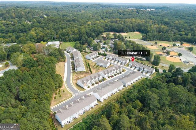 325 Braswell Court, Woodstock, GA 30188