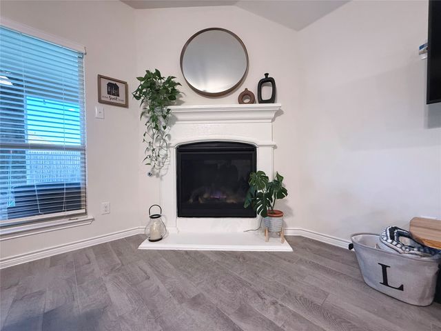 11008 Summer Rain Boulevard, Aubrey, TX 76227