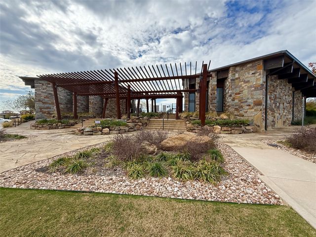 11008 Summer Rain Boulevard, Aubrey, TX 76227