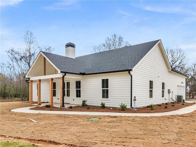 132 Loyd Road, Mansfield, GA 30055