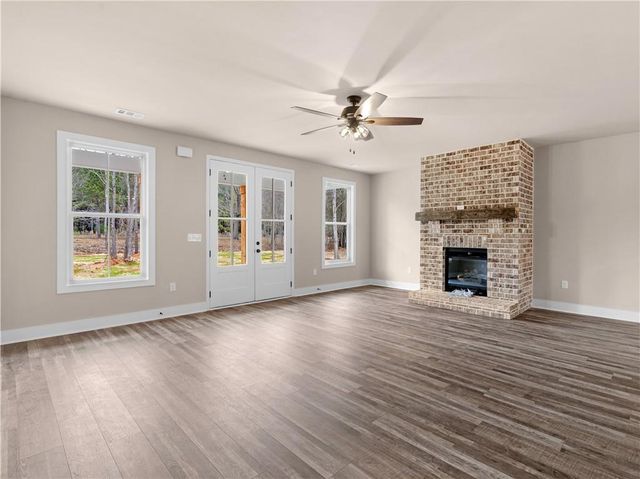 132 Loyd Road, Mansfield, GA 30055