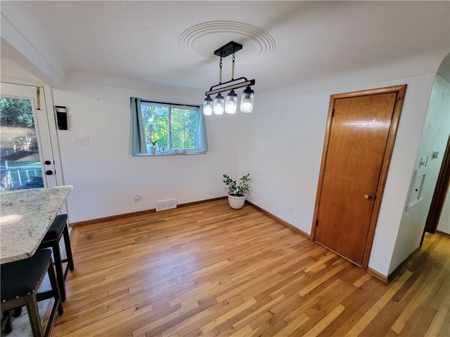 440 Colonial Dr, Monroeville, PA 15146