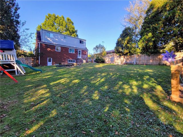 440 Colonial Dr, Monroeville, PA 15146