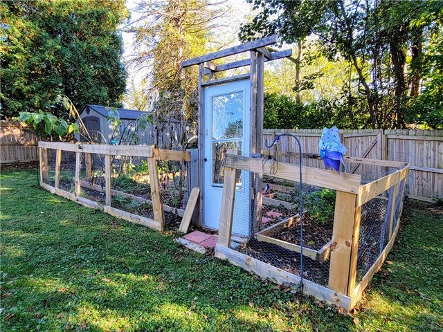 440 Colonial Dr, Monroeville, PA 15146