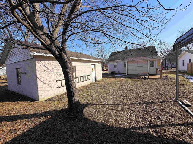 714 Maple Street, Monticello, IN 47960