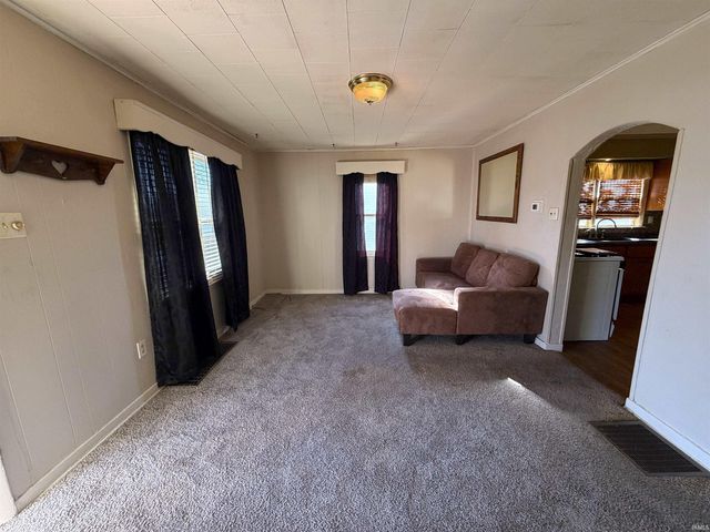 714 Maple Street, Monticello, IN 47960