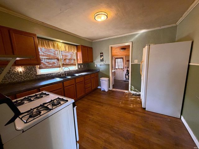 714 Maple Street, Monticello, IN 47960