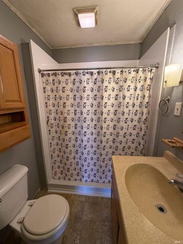 714 Maple Street, Monticello, IN 47960