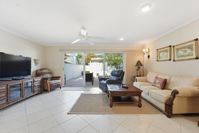 2701 Ocean Drive 1a, Vero Beach, FL 32963