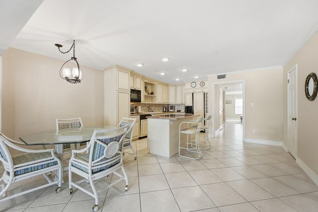 2701 Ocean Drive 1a, Vero Beach, FL 32963