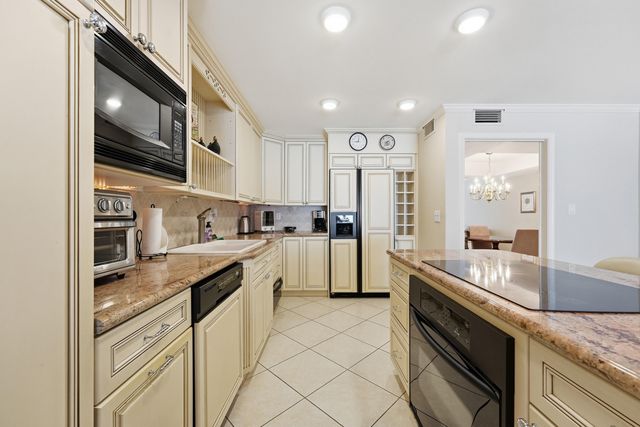 2701 Ocean Drive 1a, Vero Beach, FL 32963