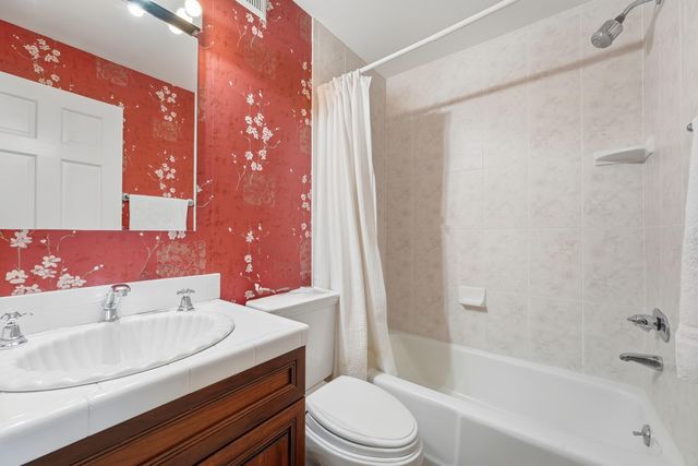 2701 Ocean Drive 1a, Vero Beach, FL 32963