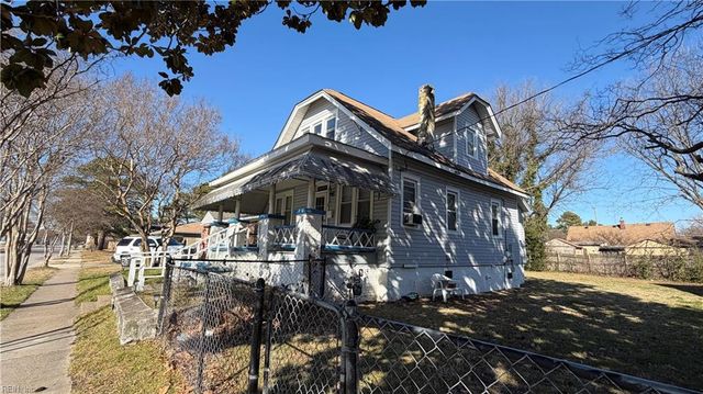 822 Berkley Avenue EXT, Norfolk, VA 23523