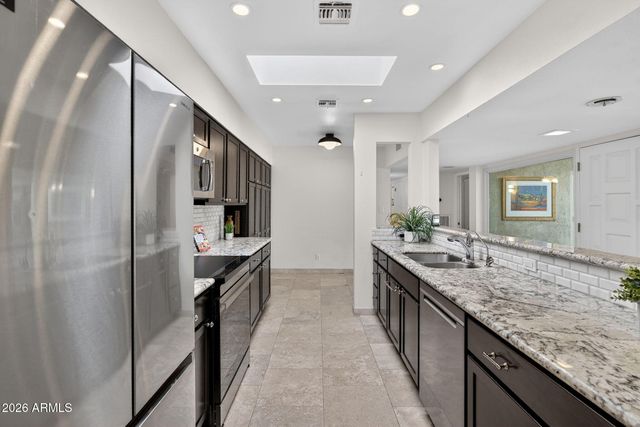 4816 E EARLL Drive, Phoenix, AZ 85018