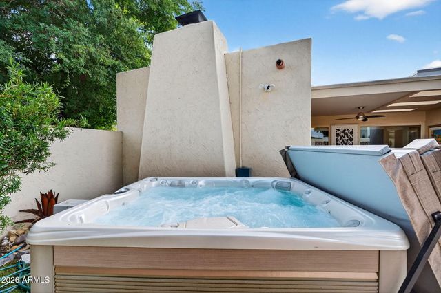 4816 E EARLL Drive, Phoenix, AZ 85018