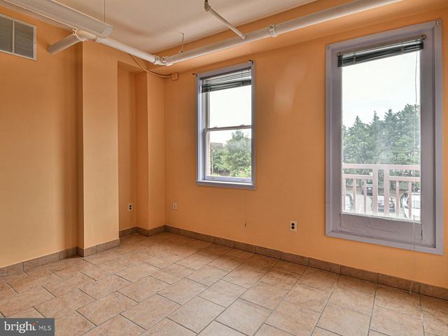 2300 N PERSHING DR #2, Arlington, VA 22201