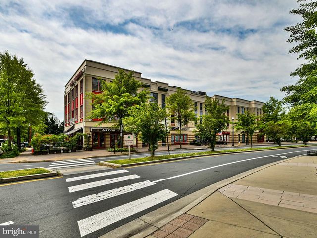 2300 N PERSHING DR #2, Arlington, VA 22201