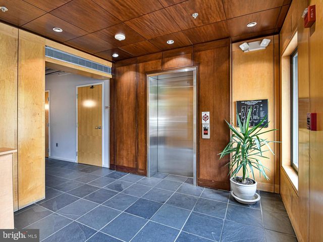 2300 N PERSHING DR #2, Arlington, VA 22201