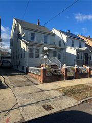 18823 Mangin Avenue, Saint Albans, NY 11412
