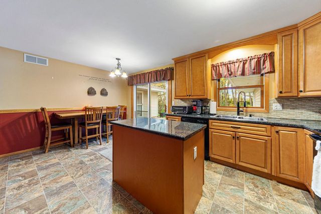 2609 E Main Street, Mankato, MN 56001