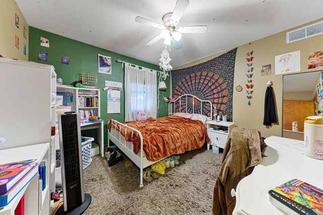 2609 E Main Street, Mankato, MN 56001