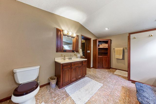 2609 E Main Street, Mankato, MN 56001