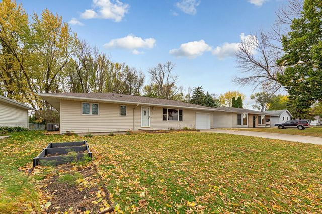 2609 E Main Street, Mankato, MN 56001