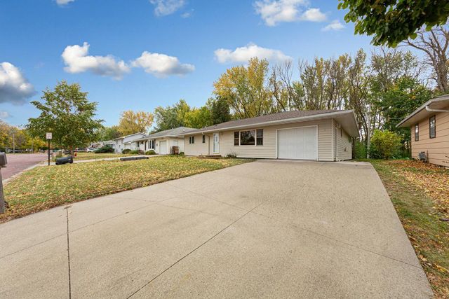 2609 E Main Street, Mankato, MN 56001