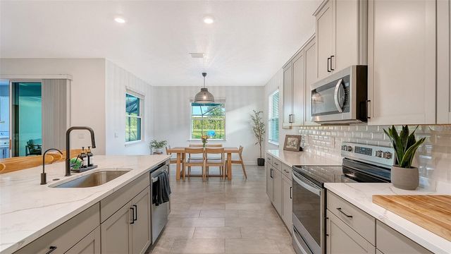17732 BARLEY DRIVE, Bradenton, FL 34211