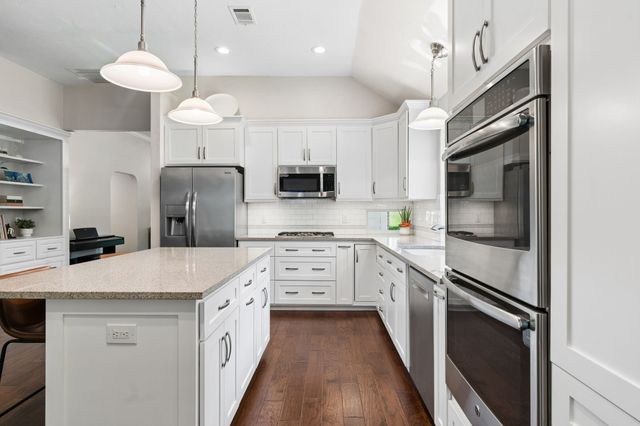 2265 Glen Ridge Drive, Highland Village, TX 75077