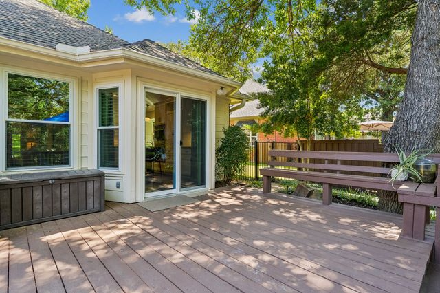 2265 Glen Ridge Drive, Highland Village, TX 75077