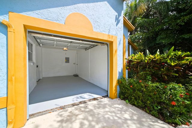 605 SW 15th Street, Fort Lauderdale, FL 33315