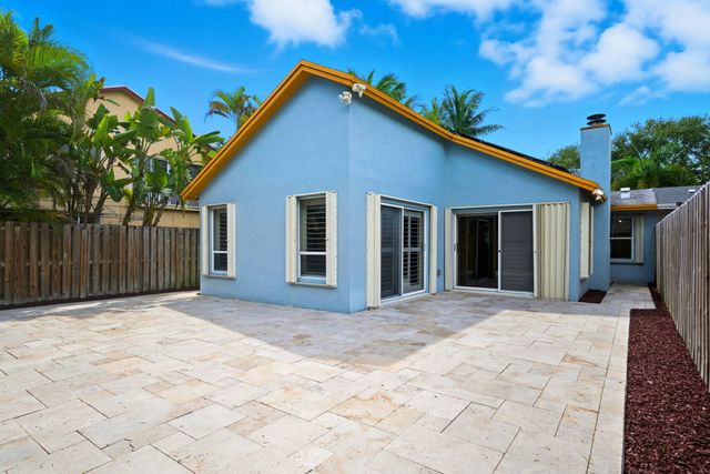 605 SW 15th Street, Fort Lauderdale, FL 33315