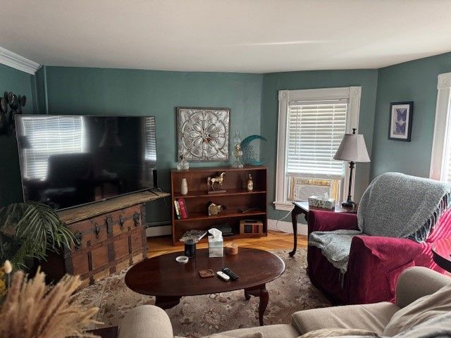 23 Rock Street, Bristol, RI 02809