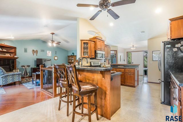 4904 E Tiger Lilly St Street, Sioux Falls, SD 57110