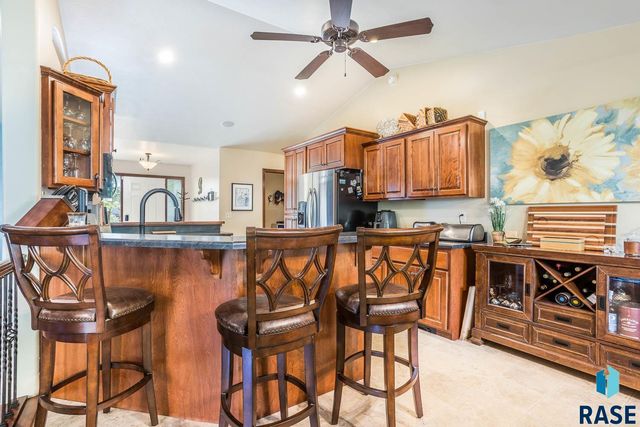 4904 E Tiger Lilly St Street, Sioux Falls, SD 57110