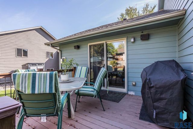 4904 E Tiger Lilly St Street, Sioux Falls, SD 57110