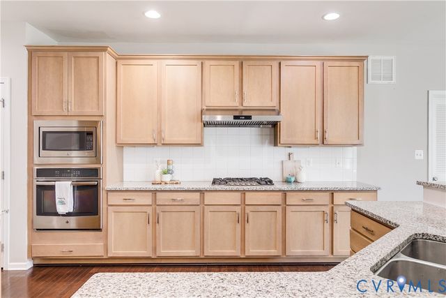 6031 Trail Ride Dr, Moseley, VA 23120