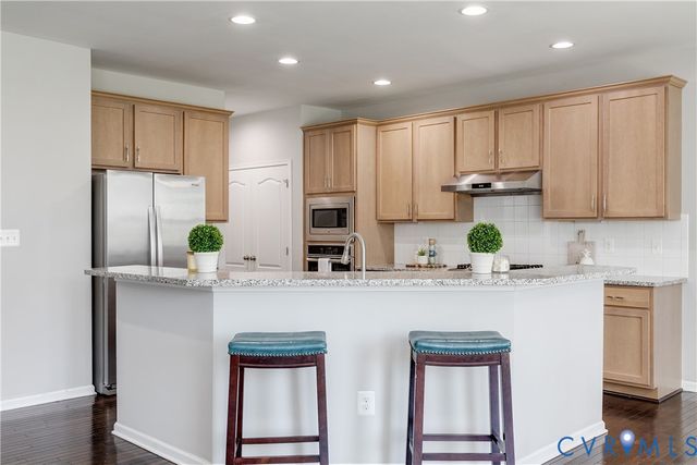 6031 Trail Ride Dr, Moseley, VA 23120
